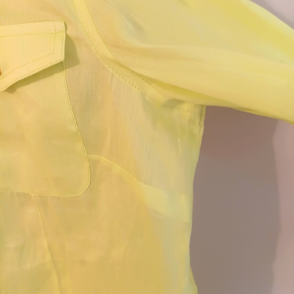 Chico's Size 1 Lemon Green Women Roll Up Sleeves  Ramie Linen&Cotton Blend Shirt - Picture 11 of 16